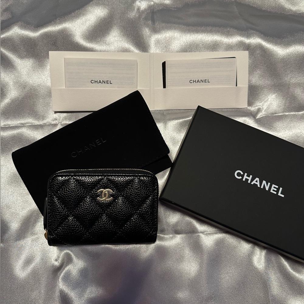 Chanel Classic Zipped Coin Purse GHW BRAND NEW Black Caviar Grained Calf Leather